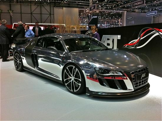 Dieser silberglänzende ABT R8 GTR steht 2011 in Genf am Salon