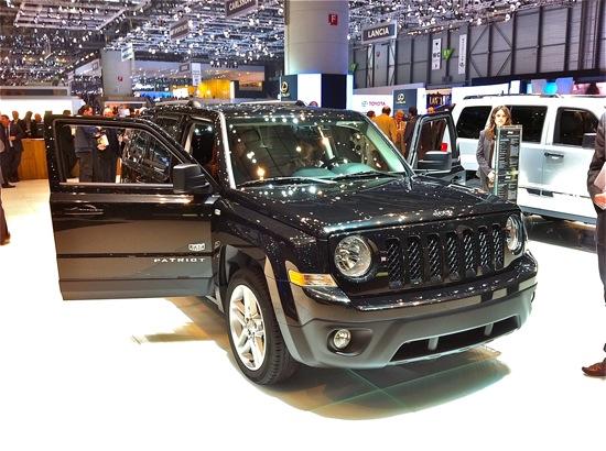 Jeep Patriot Limited 2.2 Liter Dieselmotor, Geneva Palexpo 81e Salon International de l Auto et Accessoires