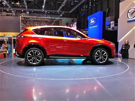 Mazda Minagi SUV Prototyp rot, Weltpremiere am 81. Automobilsalon Geneva