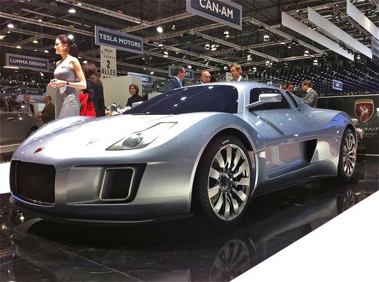 Gumpert Apollo mit Komfort, Platz und Stil, mit Biturbo-V8 über 300 km/h schnell, am Salon in Geneva