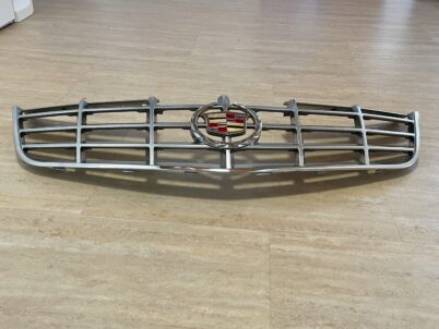 Cadillac DTS Grill von 2006 bis 2011 chrom silber